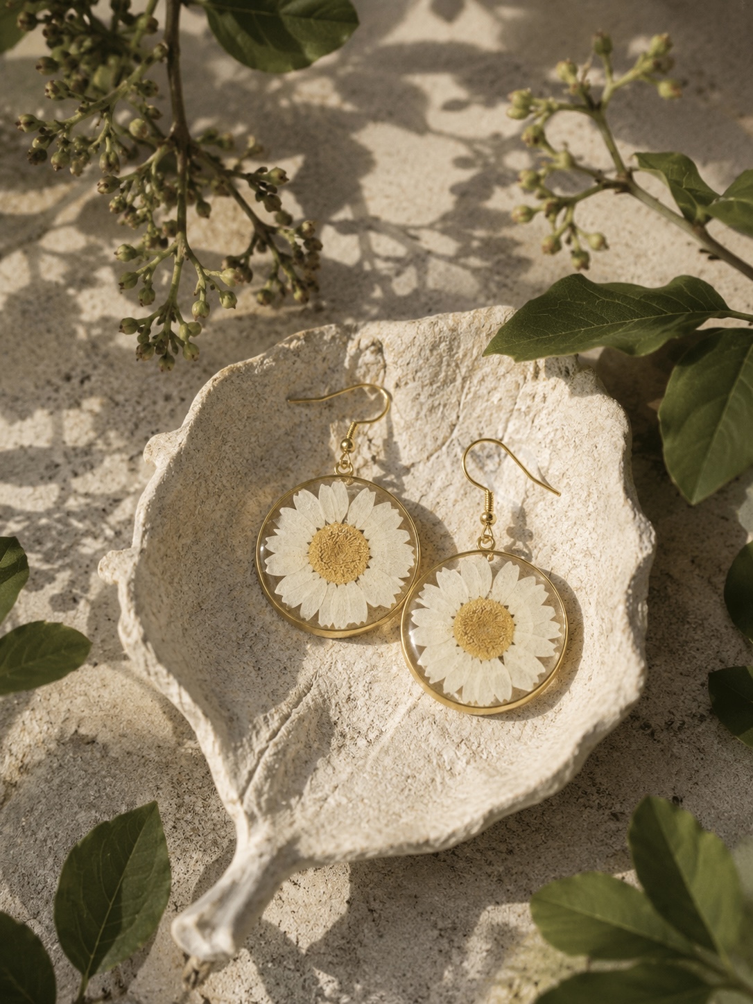 Oxeye Daisy Bloom Hoop Earrings